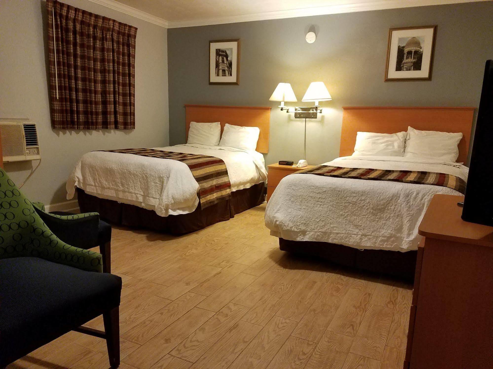 Scottish Inn - Okeechobee Eksteriør billede